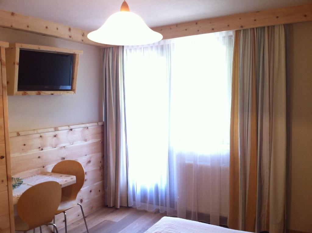 Pension Und Apartment Edelweiss Heiligenblut Phòng bức ảnh